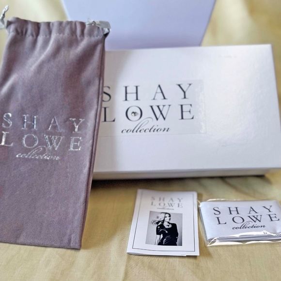 HUGE 3 ½ INCH H. GENUINE CRYSTAL NECKLACE, by SHAY LOWE, RED CARPET GLAMOUR STAT - Picture 4 of 9